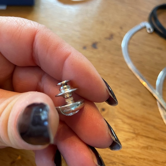 Tie tac pin - Picture 2 of 2